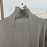 Set lussuoso, elegante, confortevole e sofisticato per le donne