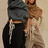 Felpa con cappuccio corta e collo largo casual tinta unita