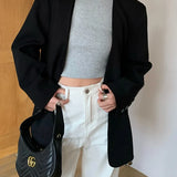 Blazer casual rilassato e aggraziato