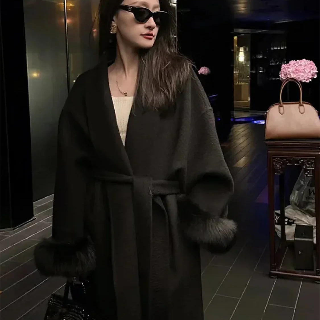 Soprabito elegante in lana marrone