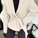 Elegante cappotto in pelle scamosciata a maniche lunghe