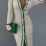 Abito a coste a contrasto con risvolto