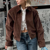 Cappotto con colletto retrò in velluto a coste