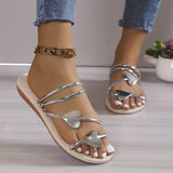 Sandali da donna - Cinturini multipli con dettagli a cuore - Comodità piatta ed elegante