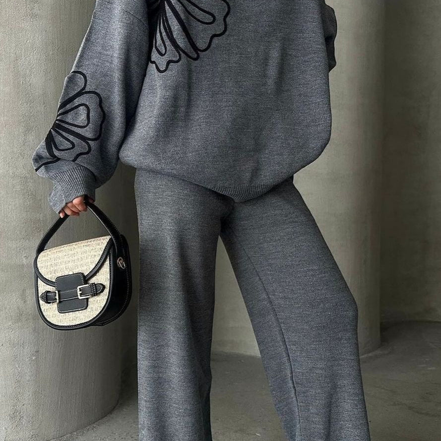 Maglione casual con scollo rotondo e pantaloni, set da due pezzi