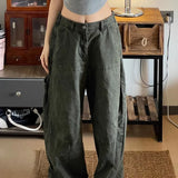 Pantaloni cargo larghi in denim lavato e rovinato