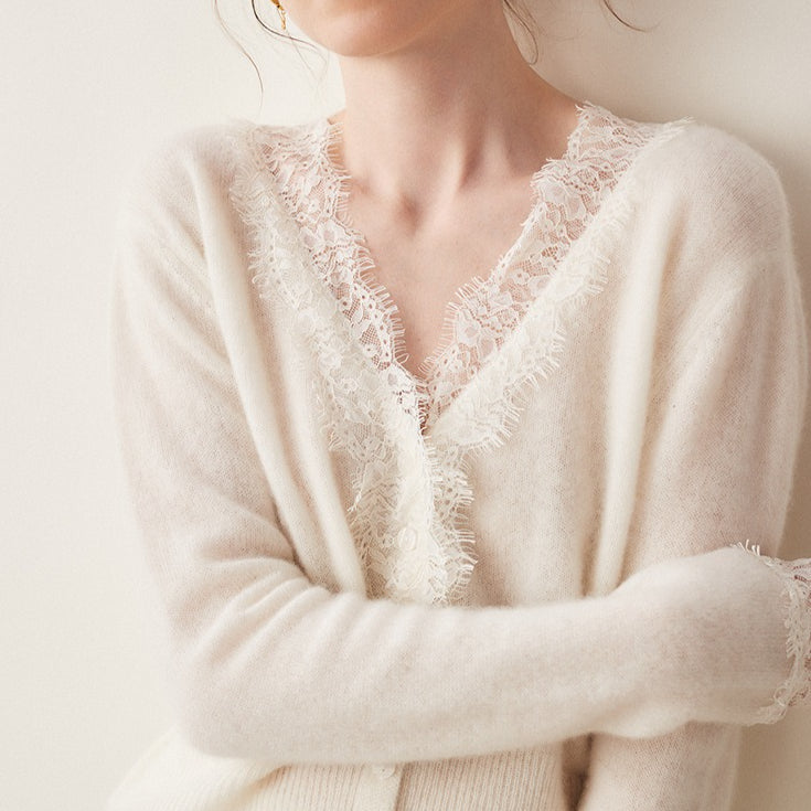 Cardigan in maglia con scollo a V e pizzo in cashmere
