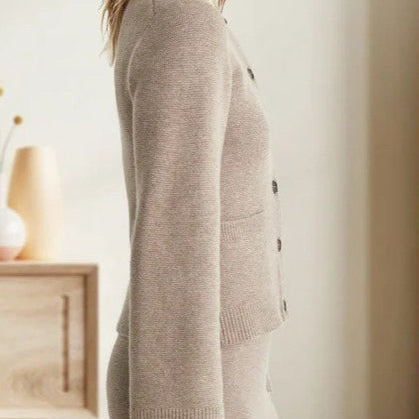 Cardigan morbido e rilassato