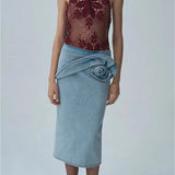 Gonna in denim vintage con arricciature a forma di rosa