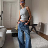 Jeans eleganti a vita alta e gamba dritta