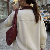 Giacca in velluto a coste con revers a lancia