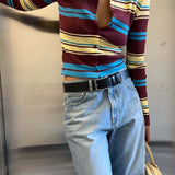 Cardigan in maglia a maniche lunghe con colletto retrò e bottoni sul davanti