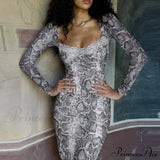 Abito midi alla moda, esotico, elegante, chic, sofisticato, trendy e seducente