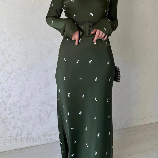 Abito midi a vita alta con stampa floreale e cintura