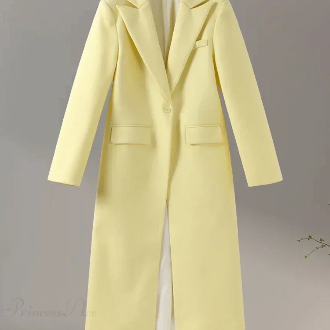 Cappotto casual grigio in lana con bottoni e intaglio