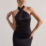 Abito da cerimonia con scollo all'americana e tubino