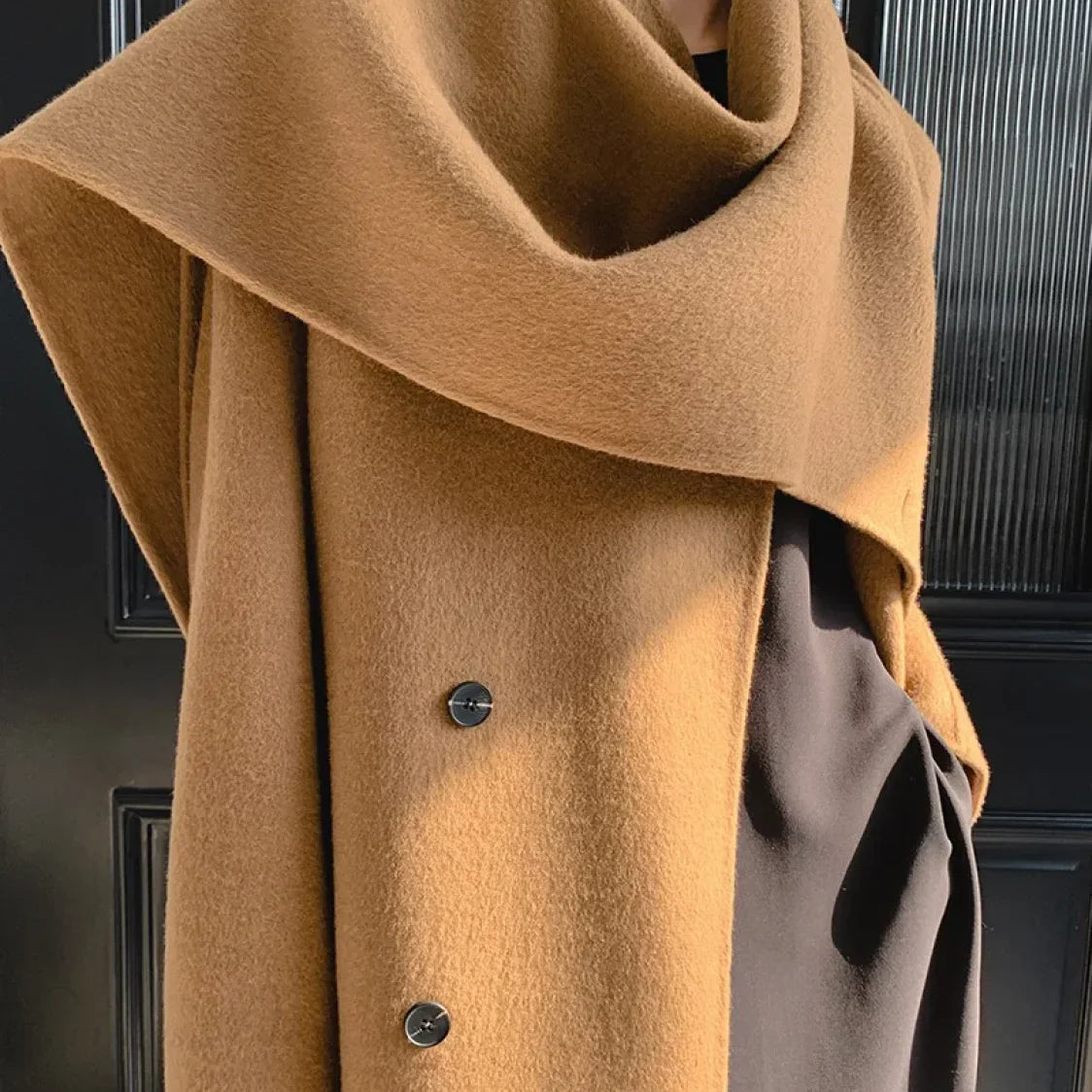 Cappotto in lana cashmere fatto a mano con cintura