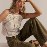 Jeans larghi a vita alta e lunghi