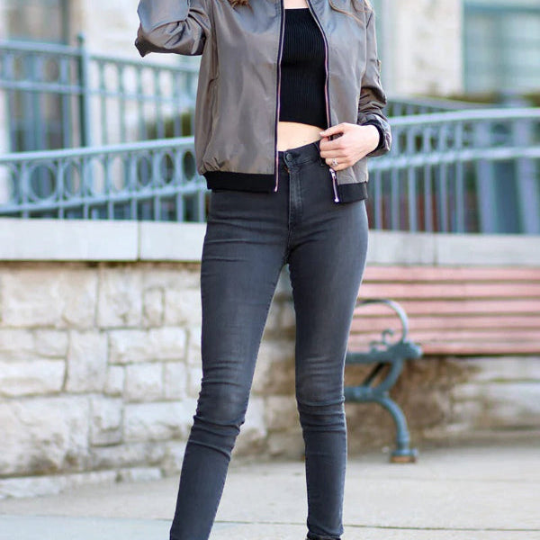 Giubbotto bomber da donna – Vestibilità rilassata – Rifiniture a coste – Chiusura con zip