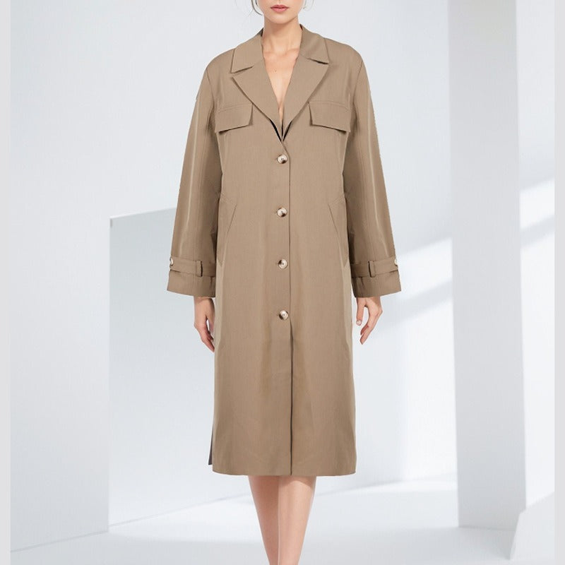 Trench da donna – Vestibilità oversize – Scollo a V – Tasche con patta – Cotone di media lunghezza