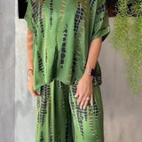 Completo da donna – Morbido raso – Vestibilità comoda – Top con scollo tondo – Pantaloni larghi stampati