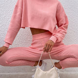 Completo due pezzi da donna – Maglia a coste – Maglione dolcevita corto – Pantaloni a vita alta