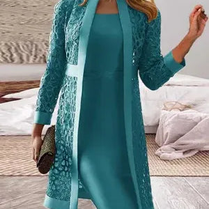 Completo da donna – Abito aderente senza maniche – Giacca lunga in pizzo strutturato