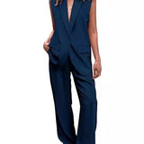 Abito da donna – Taglio aderente – Senza maniche – Ampi revers – Chiusura con bottoni