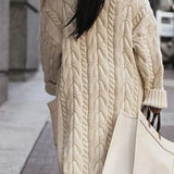 Soprabito in lana con doppio taschino e risvolto bianco lavorato a maglia