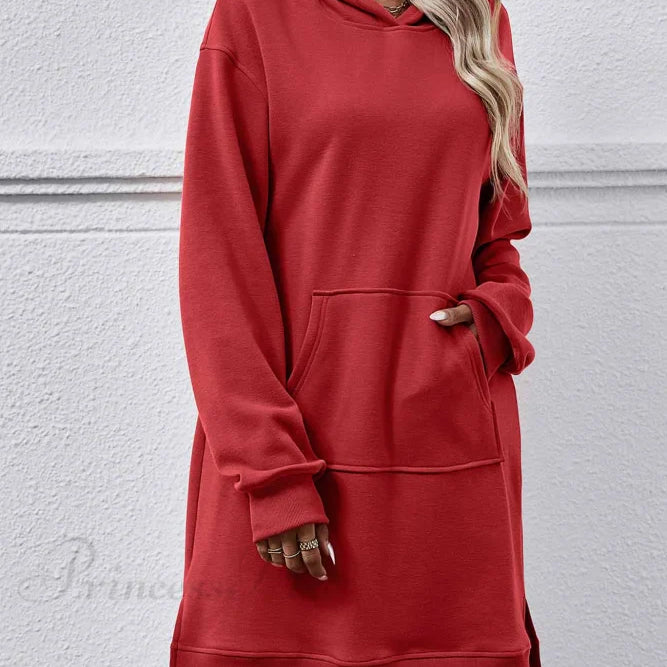 Abito midi con cappuccio e spacco sulla tasca