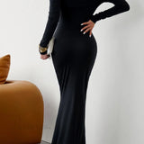 Abito a sirena con spalle scoperte