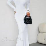 Abito a sirena con spalle scoperte