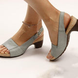 Sandali da donna - Tacco basso a blocco - Punta aperta - Cinturino regolabile - Comfort quotidiano