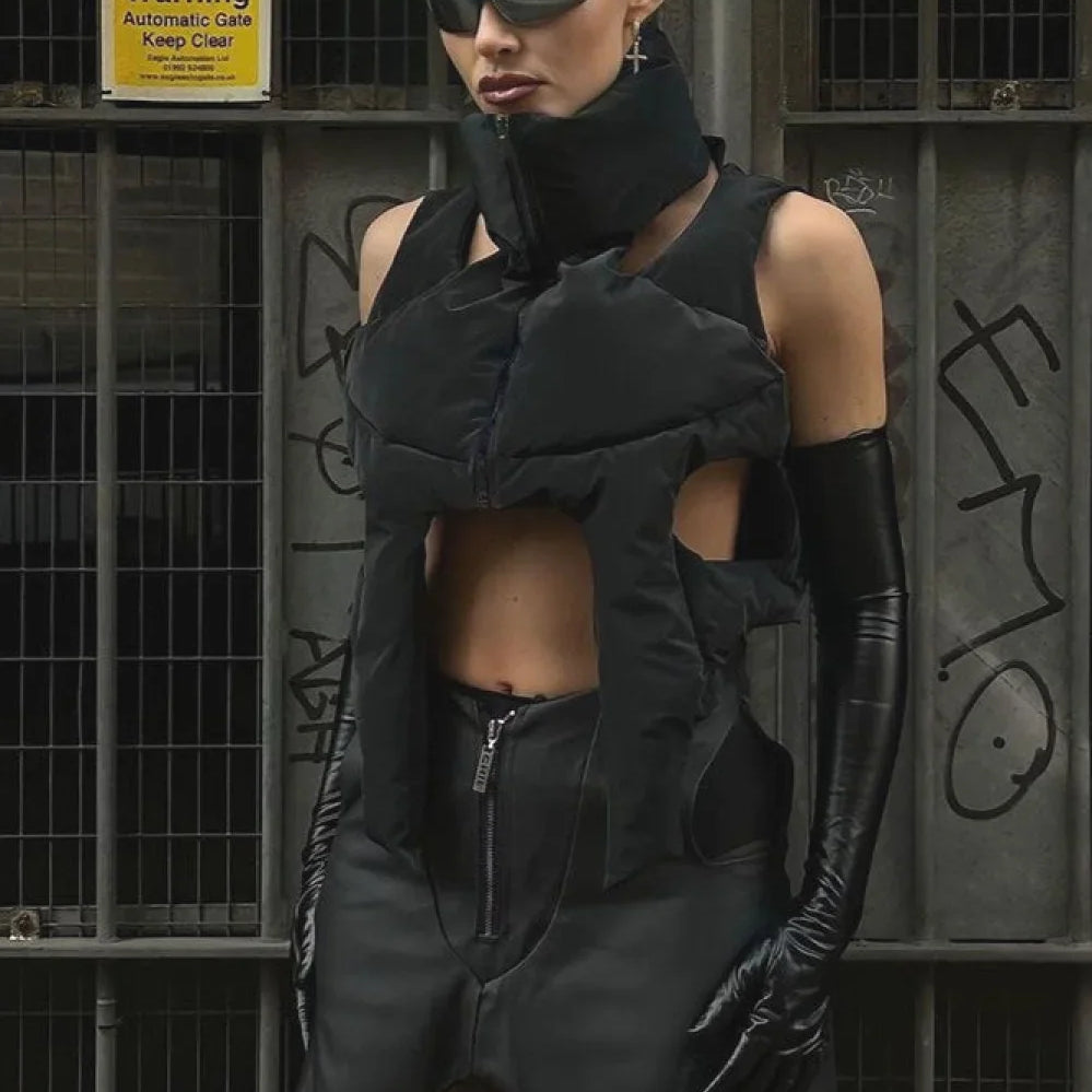 Cappotto imbottito con cerniera e collo alto punk