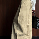 Pantaloni larghi a vita alta e rilassati in stile retrò