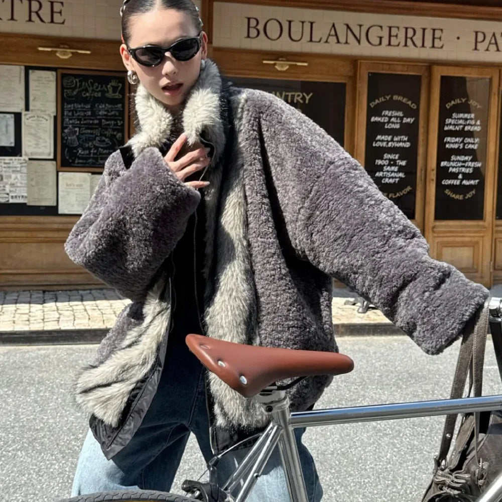 Cappotto in pile reversibile con patchwork color block