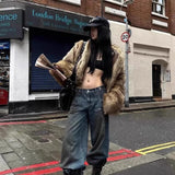 Cappotto corto e caldo in pelliccia sintetica di procione