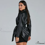 Giacca-camicia con cintura in similpelle di Sleek Trends