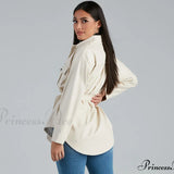 Giacca-camicia con cintura in similpelle di Sleek Trends