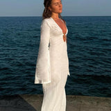 Abito lungo aderente con scollo a V e scollo a V