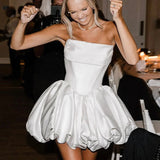 Abito da festa attillato senza spalline