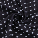 Abito lungo a trapezio con scollo quadrato e pois uniti