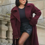 Cappotto di lana bordeaux con cintura
