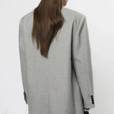 Blazer strutturato con spalle larghe