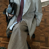 Blazer strutturato con spalle larghe