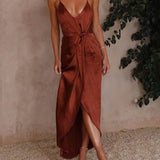 Abiti midi alla francese eleganti, unici e affascinanti con spalline