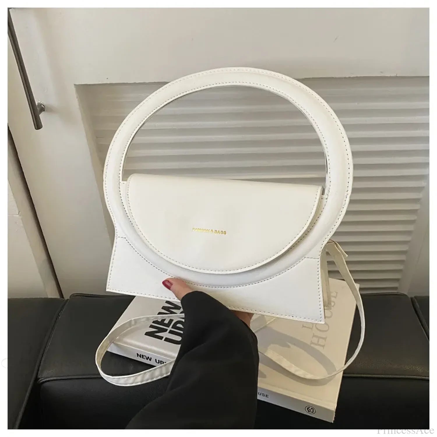 Borsa a tracolla in pelle di lusso con manico rotondo di marca superiore