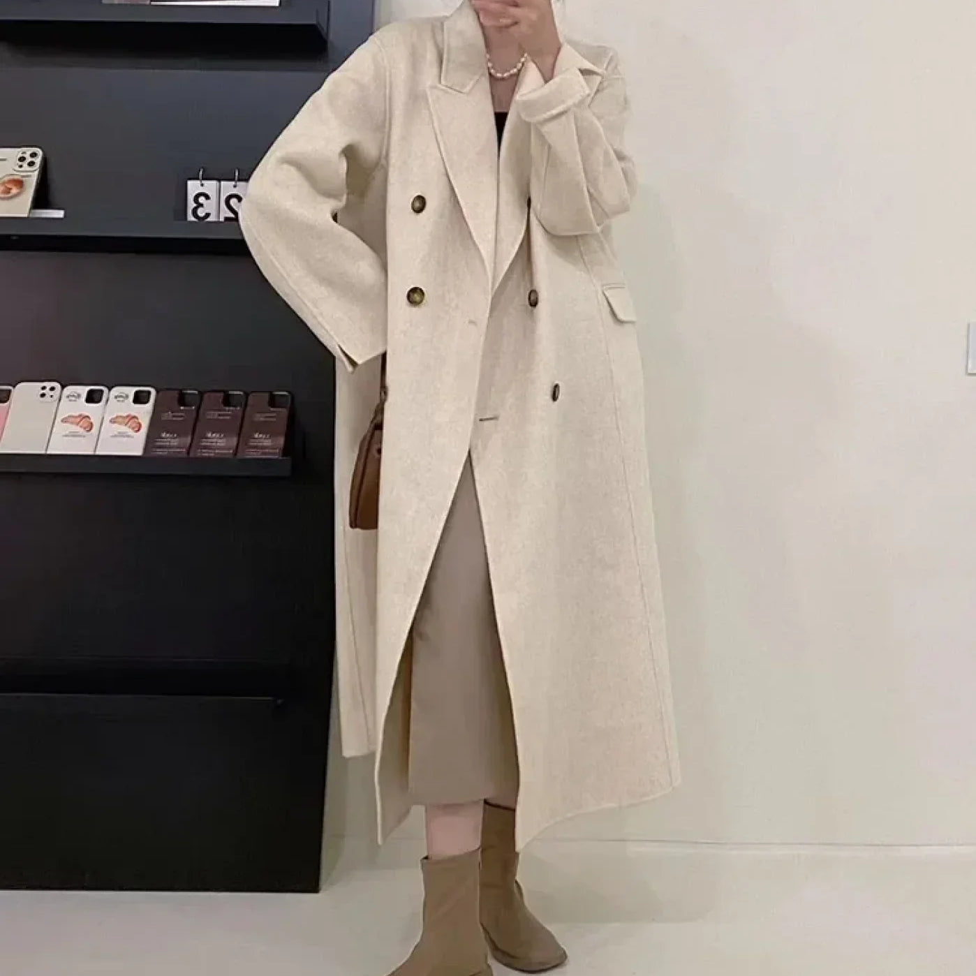 Cappotto in lana e cashmere con collo rovesciato