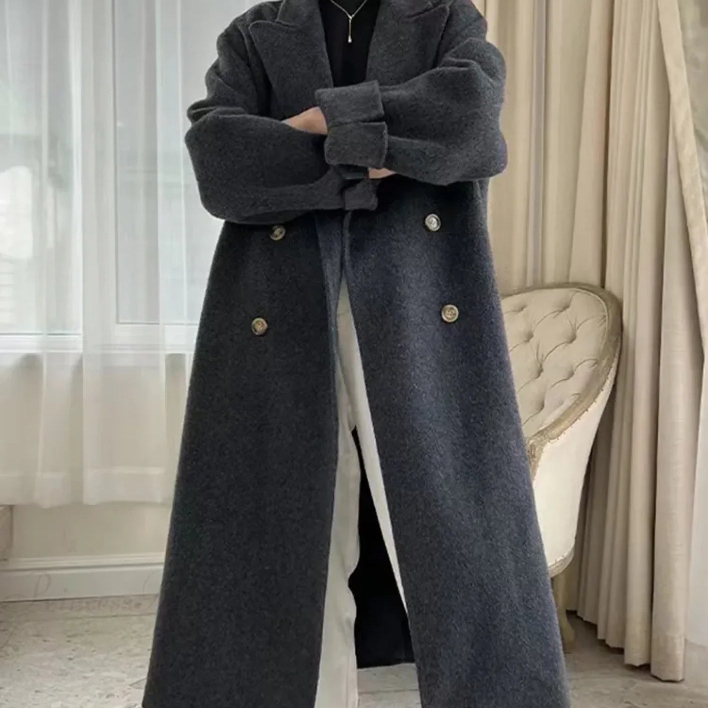 Cappotto in lana e cashmere con collo rovesciato