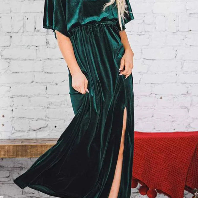 Abito midi in velluto con scollo rotondo e spacco alto